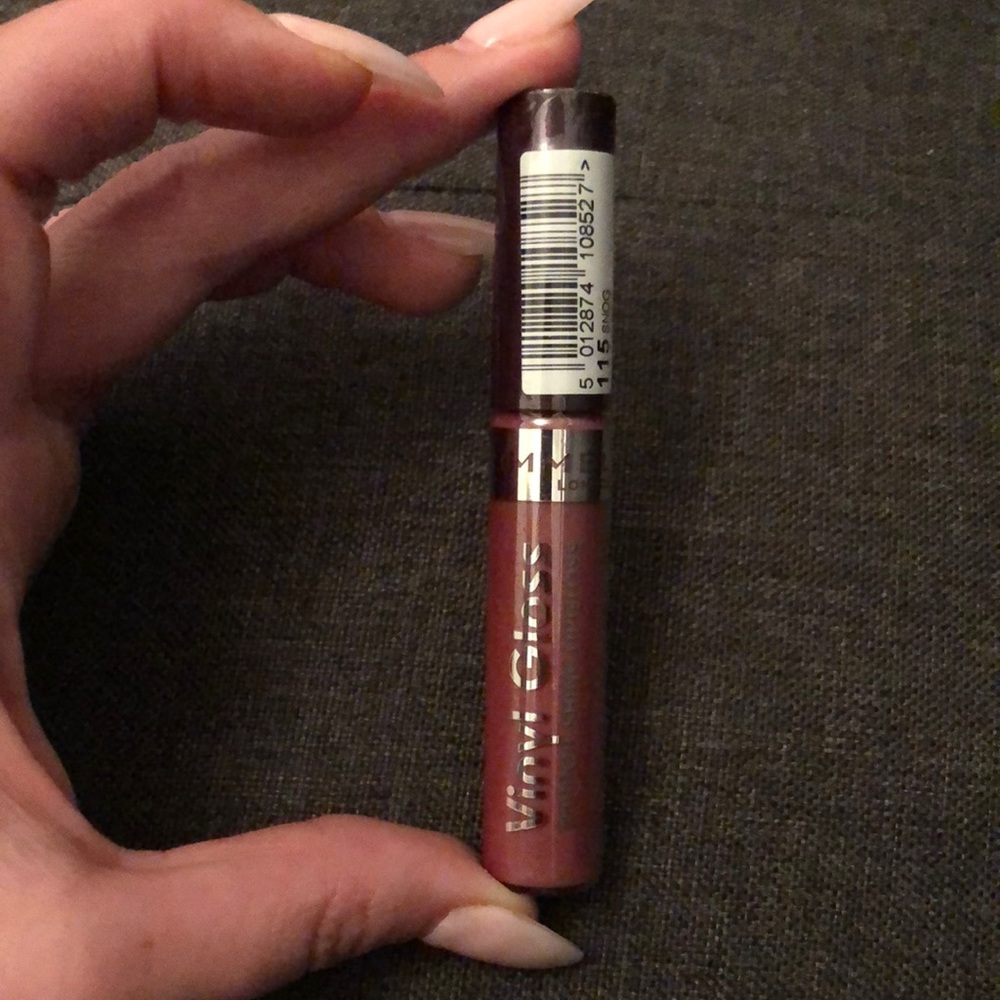 Lip gloss